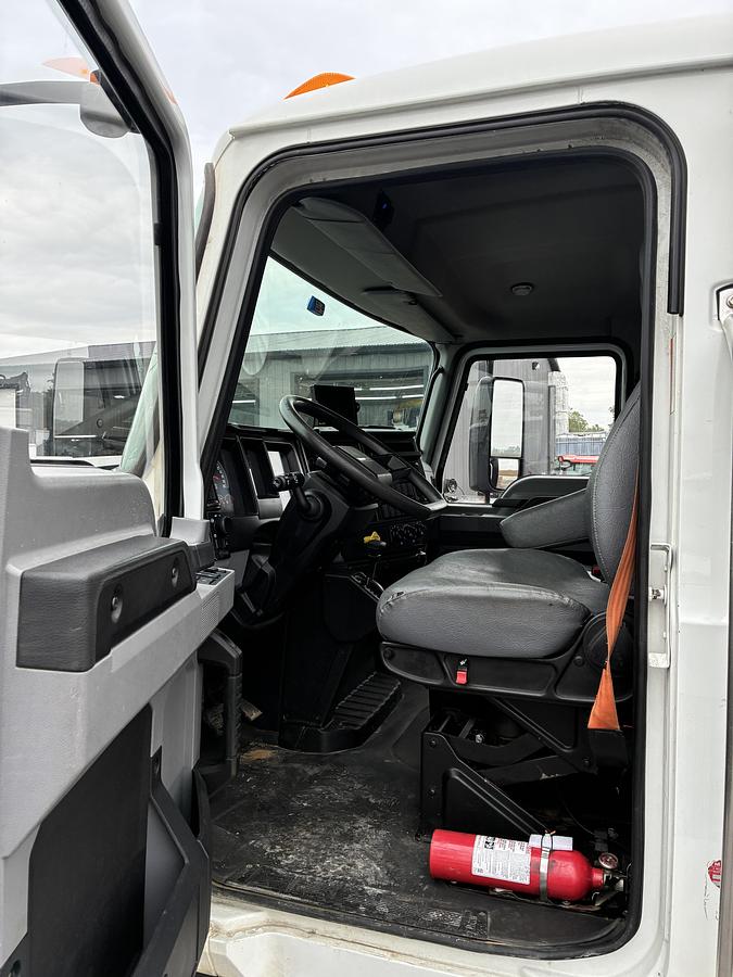 Used 2022 Mack MD Flatbed Truck