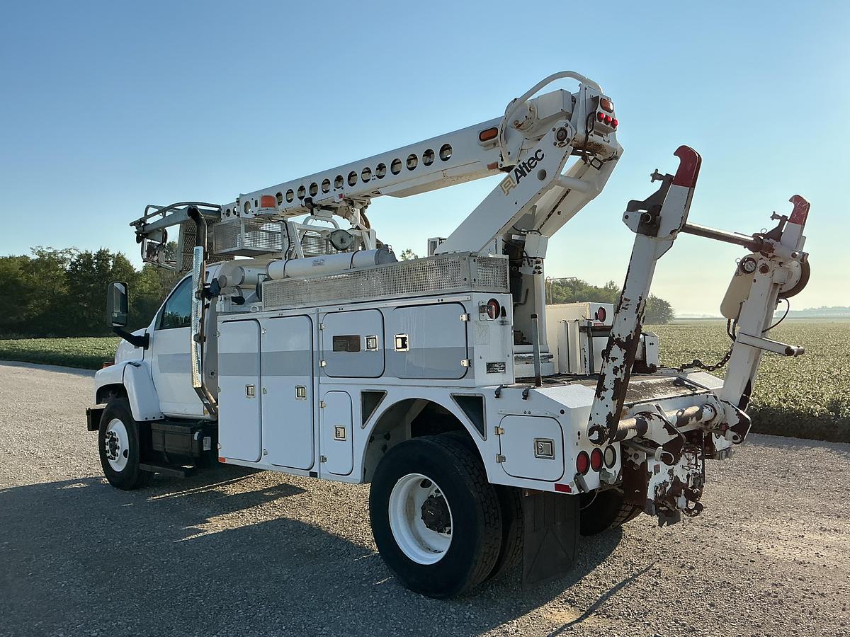 Used 2008 GMC C8500 Altec AT40P Cable Placer Utility Truck
