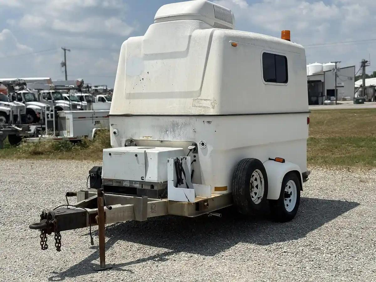 Used 2007 Utility Pelsue FiberLite Pod Fiber Optic Splicing Trailer