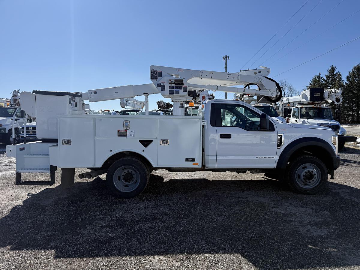 Used 2019 Ford F550 Altec AT40G Insulated Squirt Boom