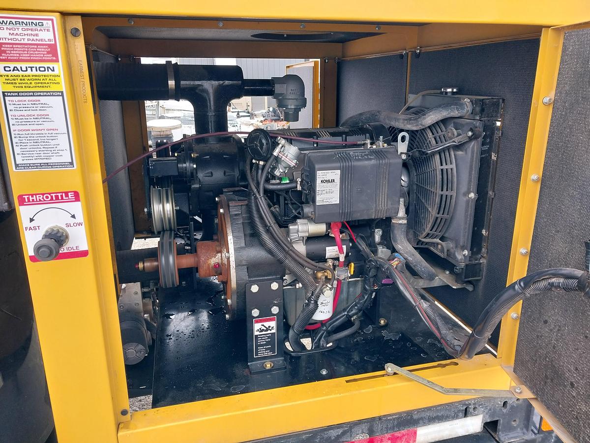 Used 2024 Vermeer LP573 XDT Vac Trailer - NEW SUCTION HOSE