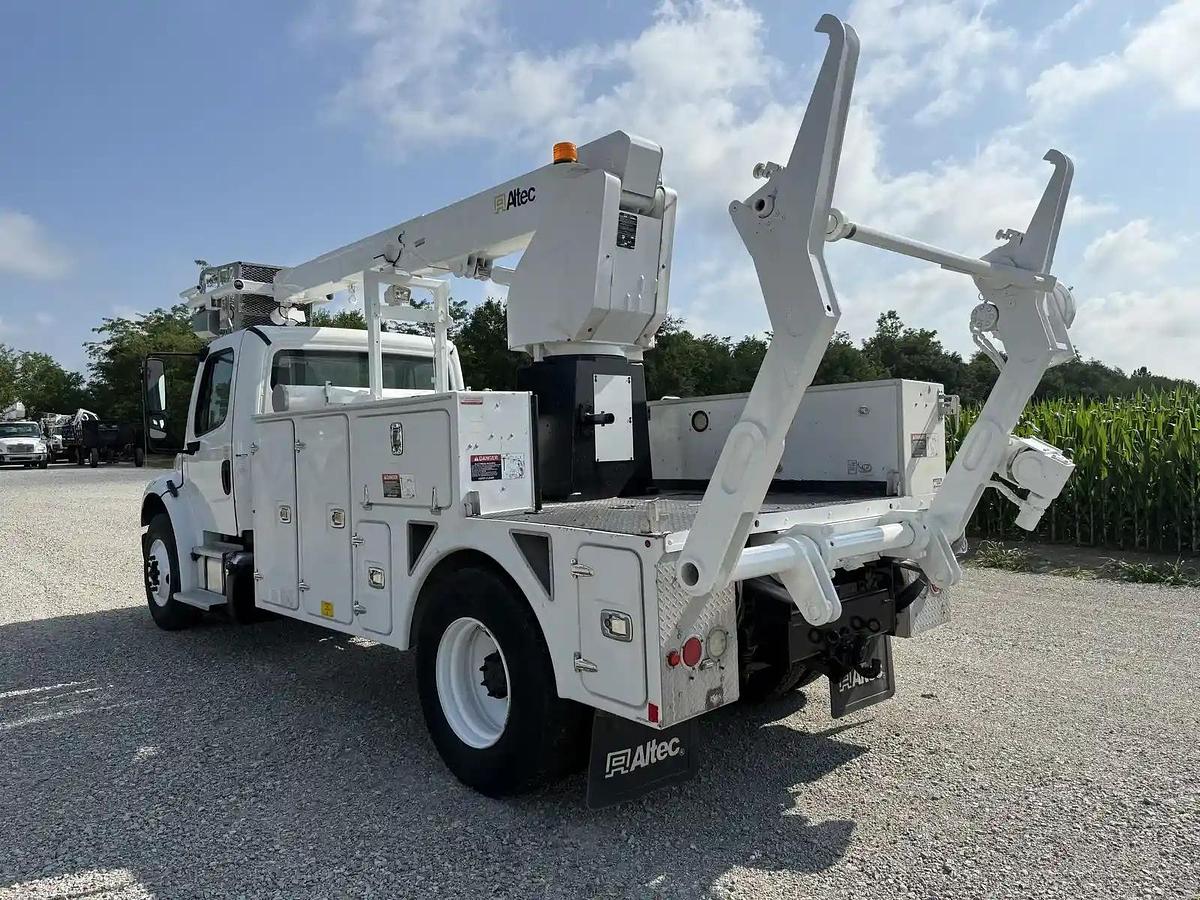 Used 2017 Freightliner M2