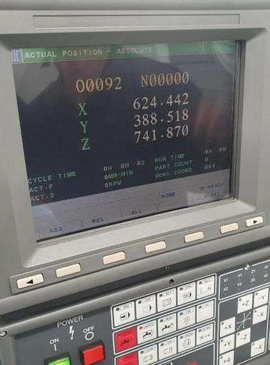 2003 Macro Micro Tech Compac 500 Vertical Machining Center