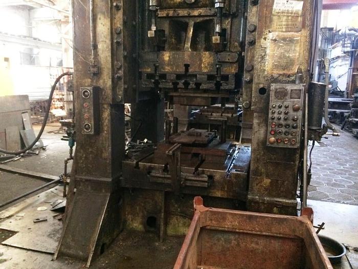 Used Press Trimming K2538