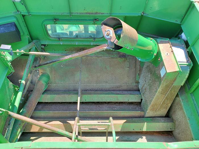 Used John Deere 9600 Combine w/ Corn + Grain Heads