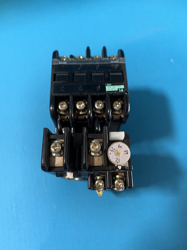 Used Fuji magnetic Contactor SRC3631-02