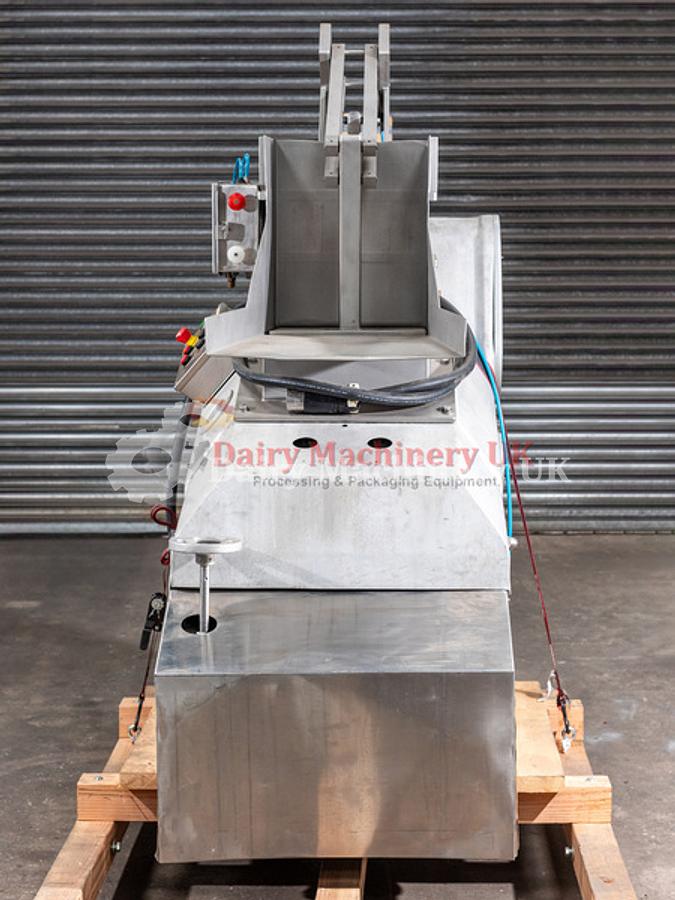 Used Ομογενοποιητής βουτύρου BENHIL Microfix 8471