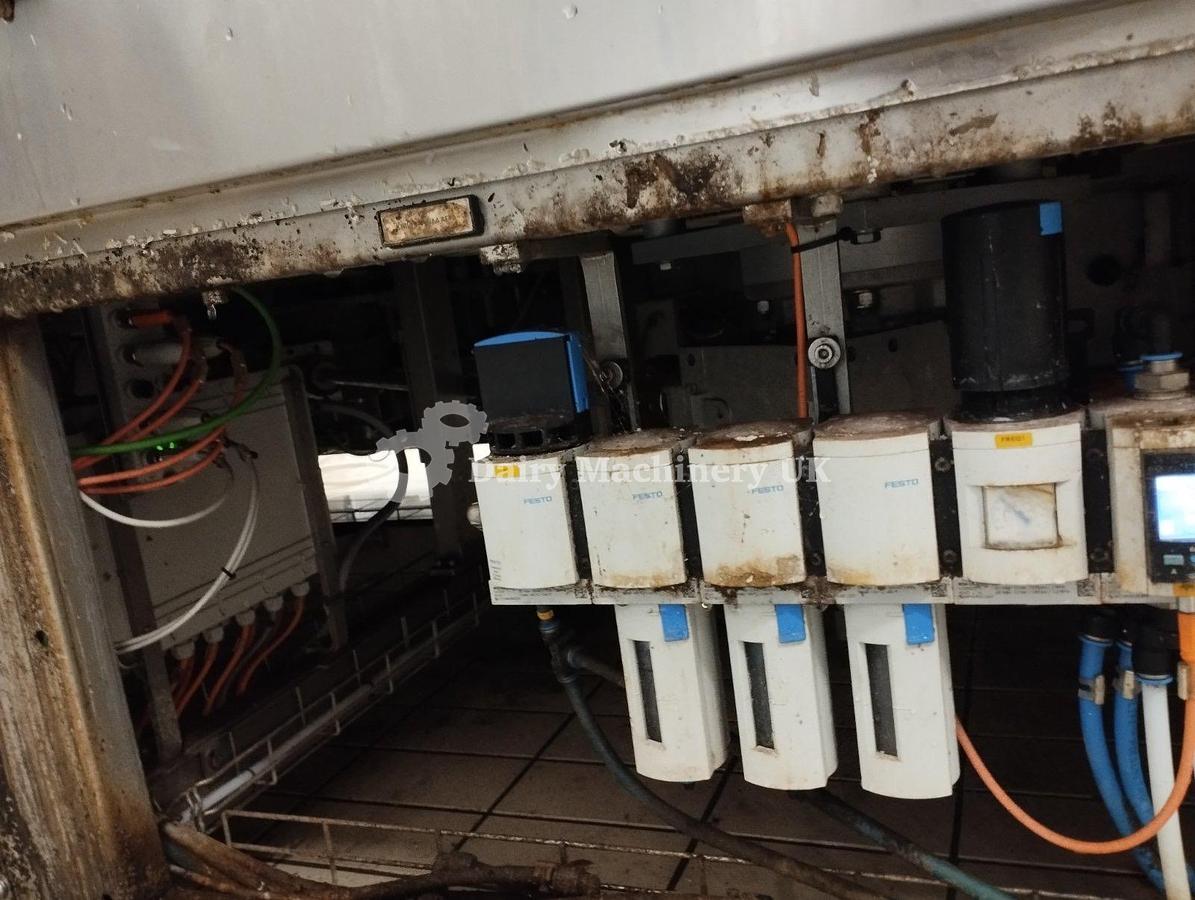 Used AVE UNIBLOCK 16/164 PET Bottle Filler Rinser, Filler and Caper