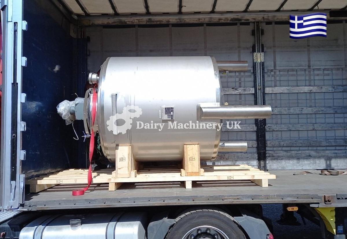 Used 2,200 Litre Tank Never Used