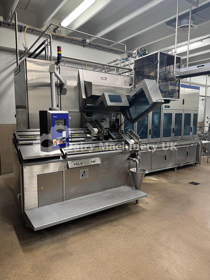 Used Tetra Pak TR/7 ESL Gable Top Filler