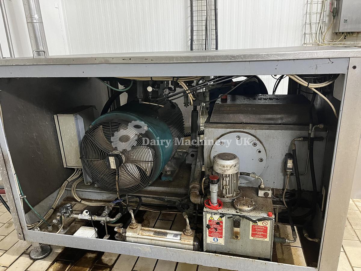 Used BERTOLI Homogeniser 10,000 L/H 200 Bar 