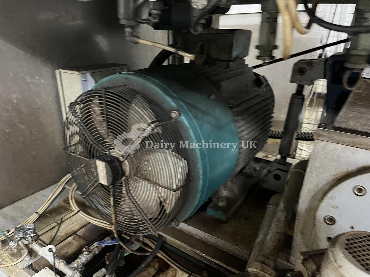 Used BERTOLI Homogeniser 10,000 L/H 200 Bar 