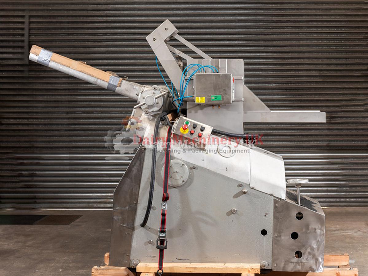 Used Ομογενοποιητής βουτύρου BENHIL Microfix 8471