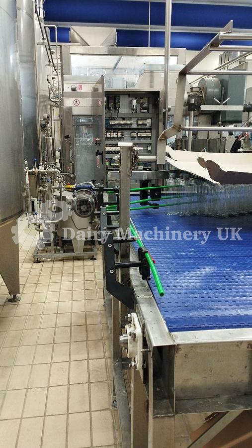 Used AVE UNIBLOCK 16/164 PET Bottle Filler Rinser, Filler and Caper