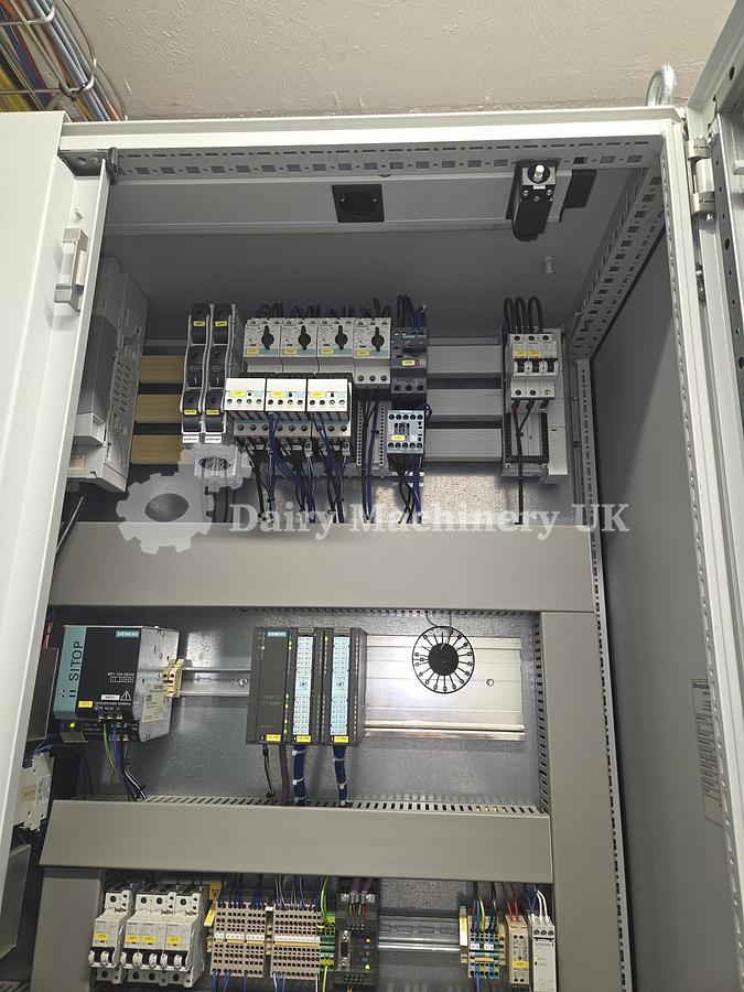 Used ELOPAK PURE PAK GABLE TOP FILLER WITH WRAP AROUND CARDBOARD PACKER