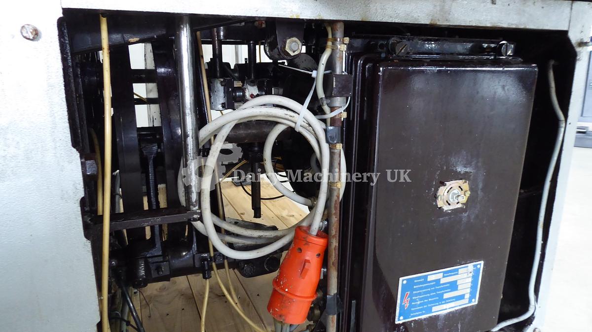 Used Benhil 8312