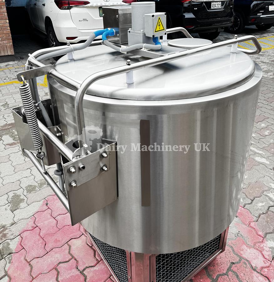 2025 Dairy Machinery UK FMCT-300 L