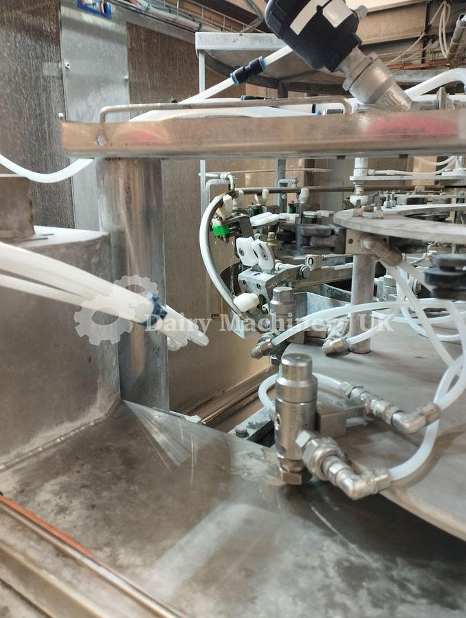 Used AVE UNIBLOCK 16/164 PET Bottle Filler Rinser, Filler and Caper