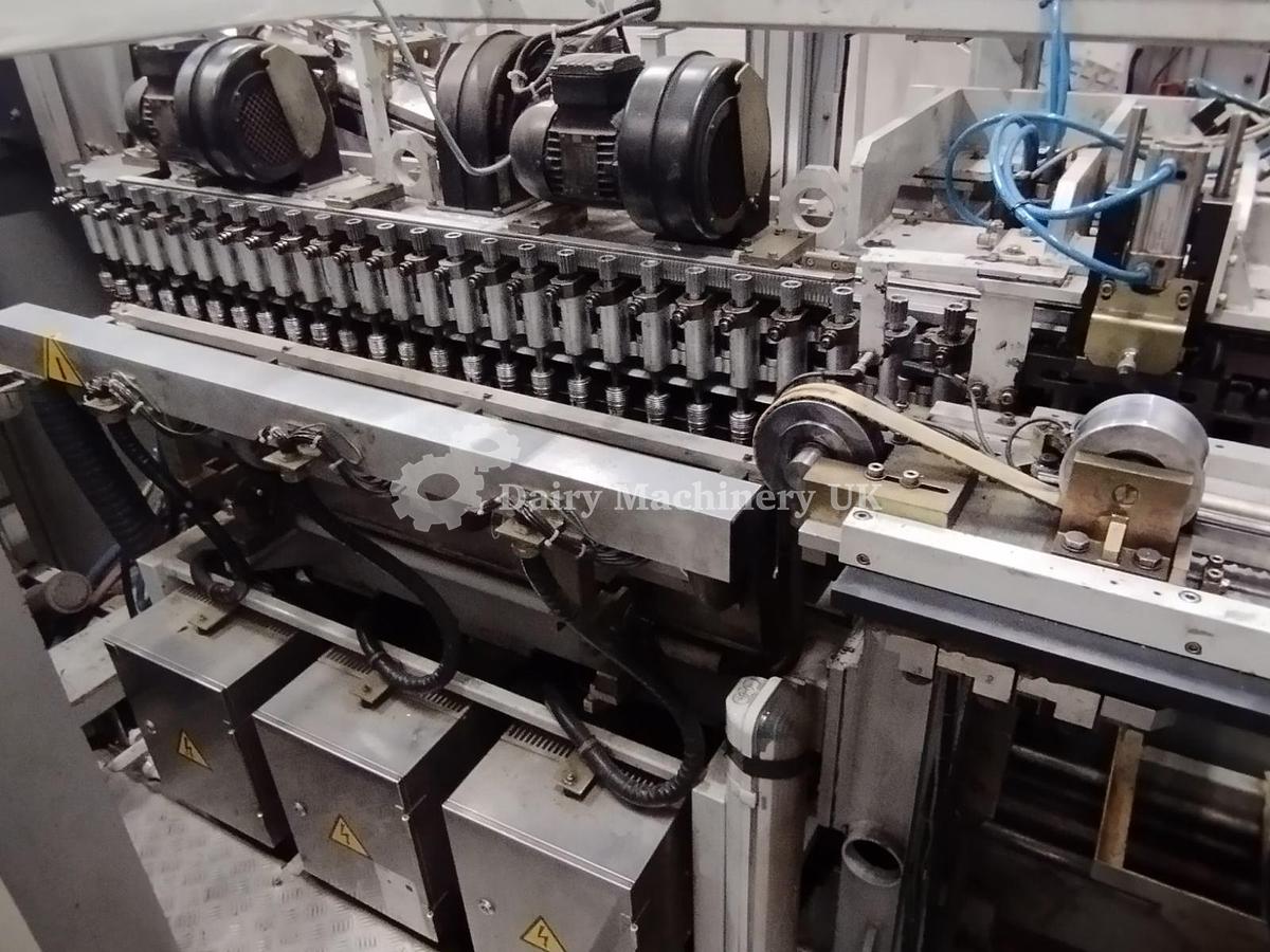 Used SIDEL SBO 4 Blow Moulder for Milk Bottles 38 mm