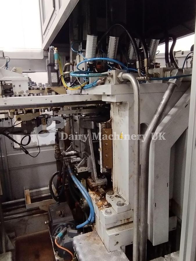 Used SIDEL SBO 4 Blow Moulder for Milk Bottles 38 mm