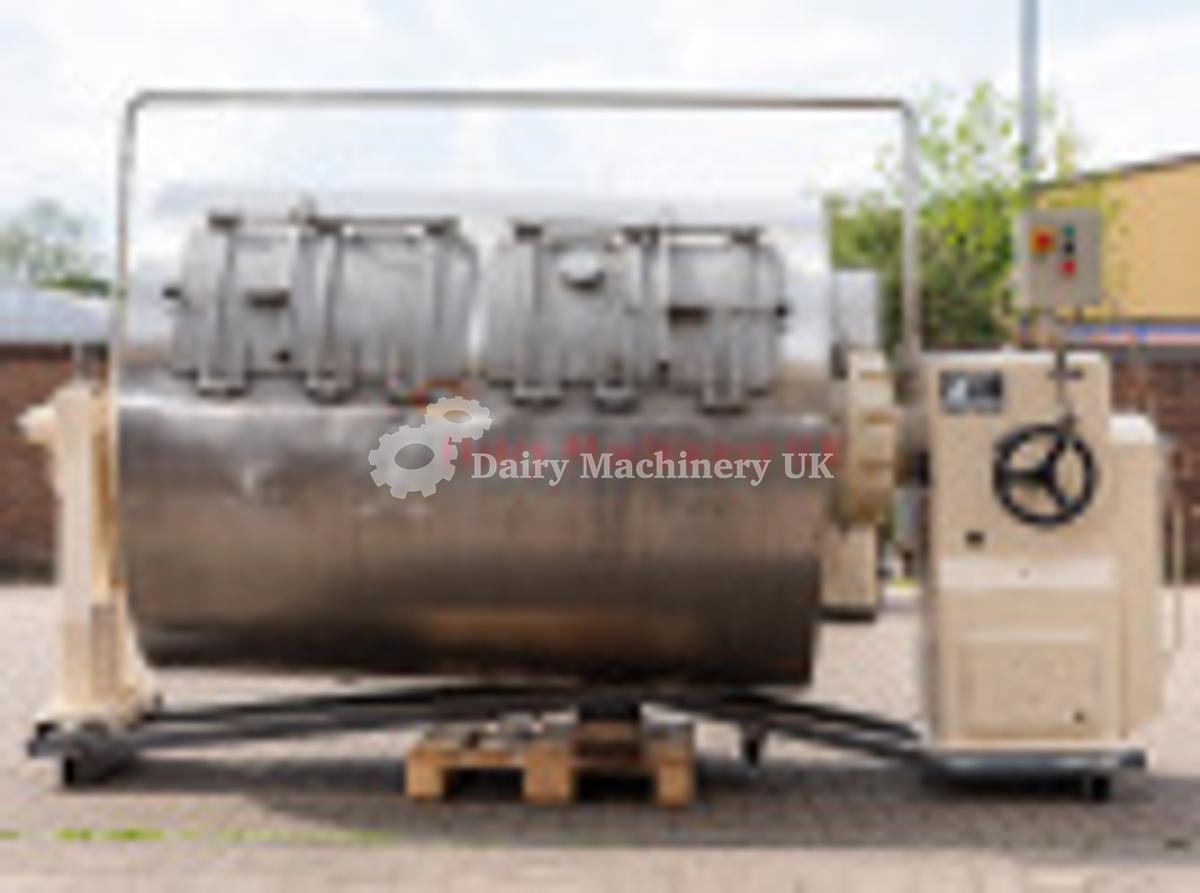 Used ROVERSI 3500 LTR BUTTER CURN