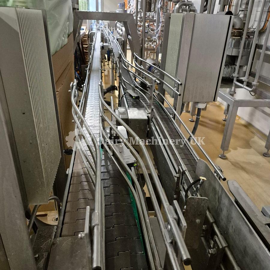 Used ELOPAK PURE PAK GABLE TOP FILLER WITH WRAP AROUND CARDBOARD PACKER