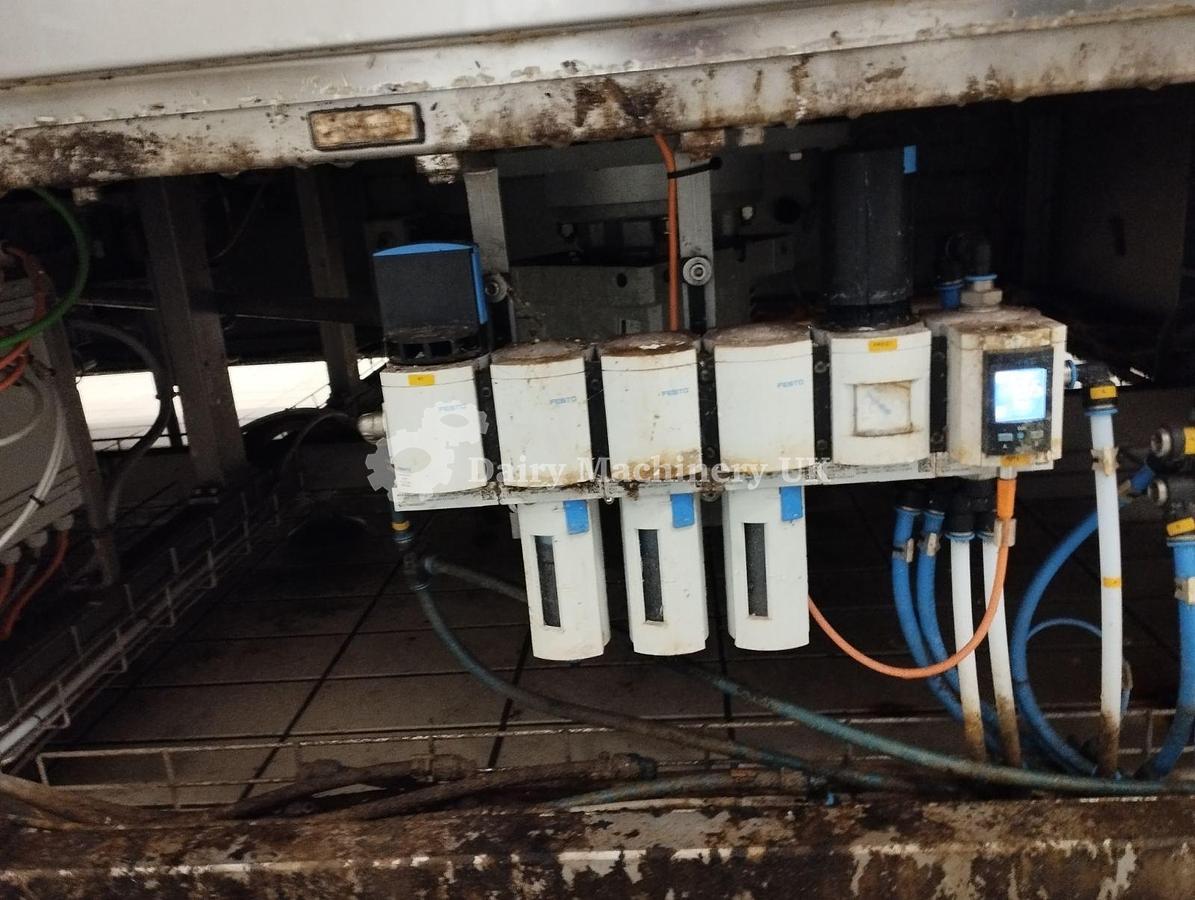 Used AVE UNIBLOCK 16/164 PET Bottle Filler Rinser, Filler and Caper