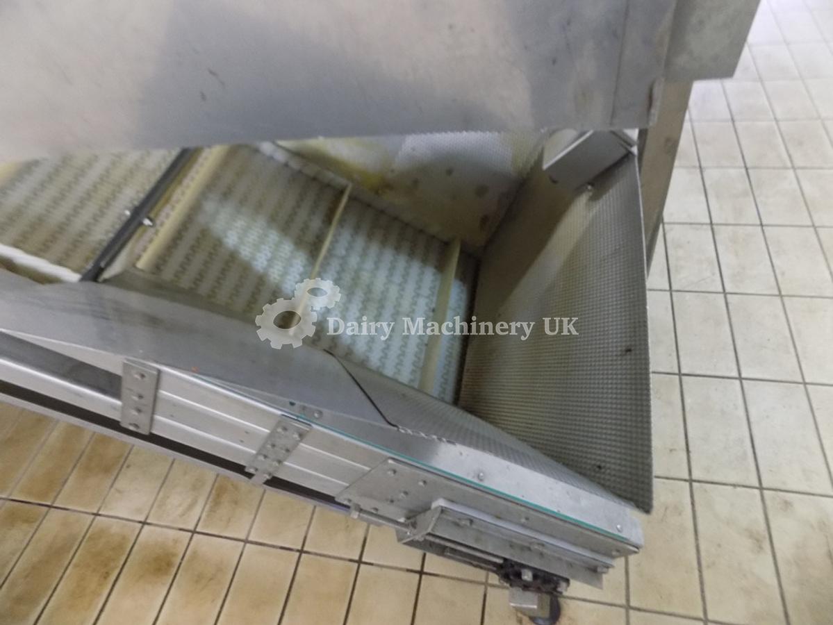 Used ΣΑΛΑΤΕΣ ΣΥΣΚΕΥΑΣΙΑ ΣΕΙΡΑ: ULMA TF SUPRA Y.O.M 2010