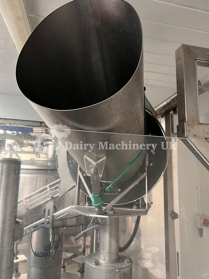 Used Federal filler 12/4 for Glass bottles