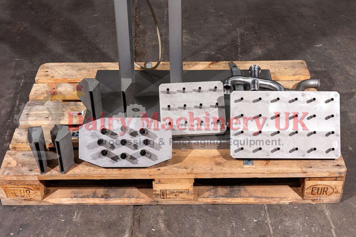 Used GRAM Ice Cream Filler ( Semi-Automatic)