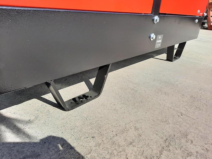 2020 Pramac P1100