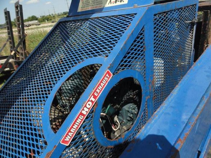 Used 2013 skylift/ versalift SUPER ARBORIST 53/VST521
