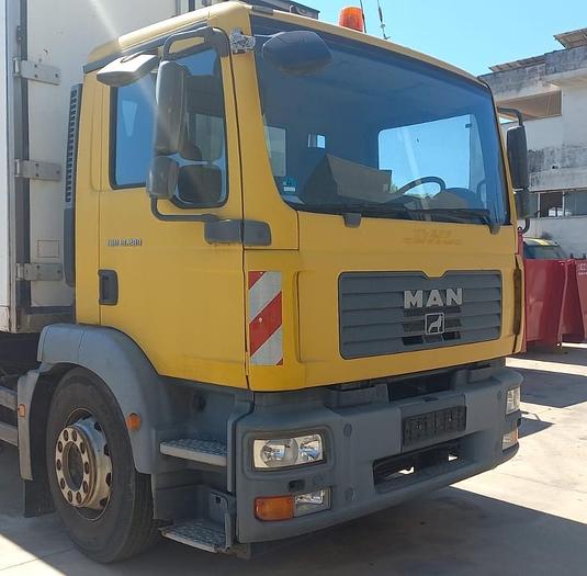 Usato 2009 Man  18.290 Porta Container 30"