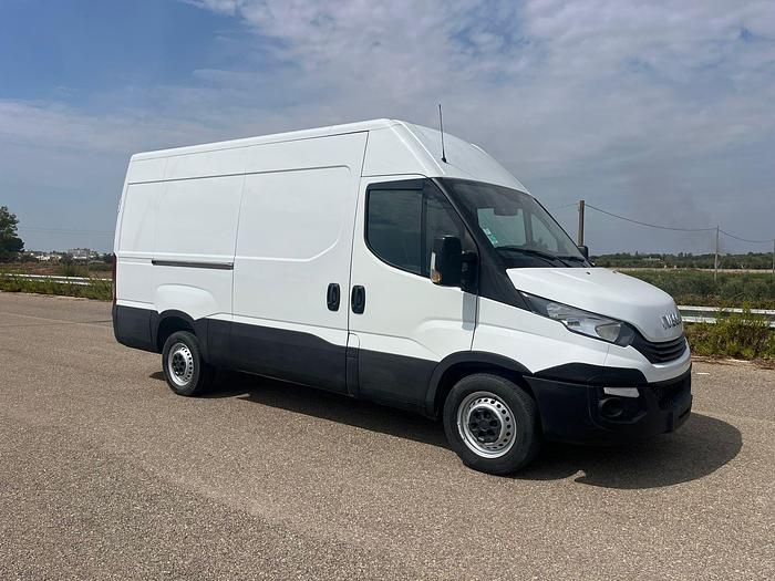 Usato Iveco Daily 35S16 Furgone Trasporto Moto - Officina Mobile