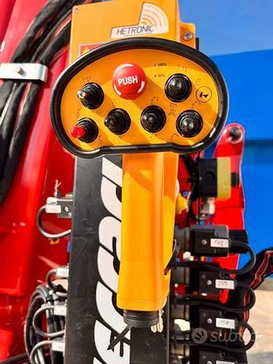 Used GRU FERRARI HYVA F538 RA3 nuova di fabbrica