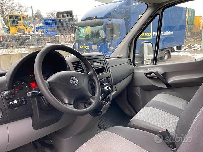 Used Volkswagen Crafter Officina Mobile con Gru