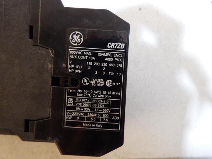 Parts Only General Electric Spectra 700 Magnetic Contactor TYPE: DC OPERATED (B4)
