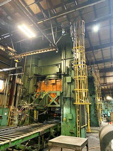 Used 4000 Ton Danly Hydraulic Press