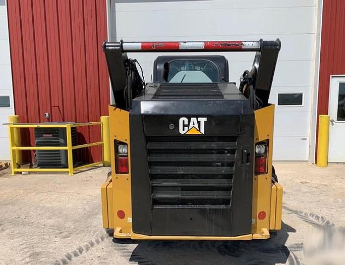 Used 2015 Caterpillar 272D2
