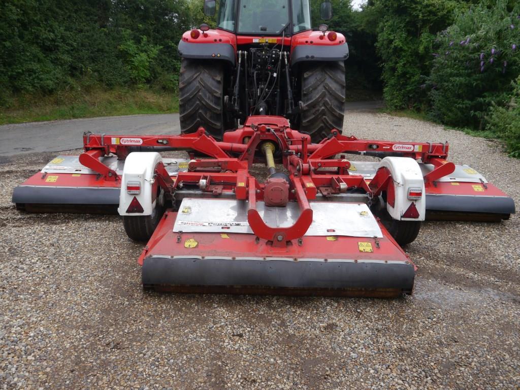 Used Trimax Pegasus S3 Elite 493 Roller Mower