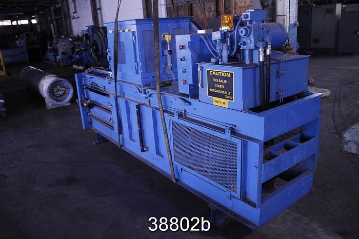 Used International Baler CD-30x30 Horizontal Baler, 30x28" Feed #38802