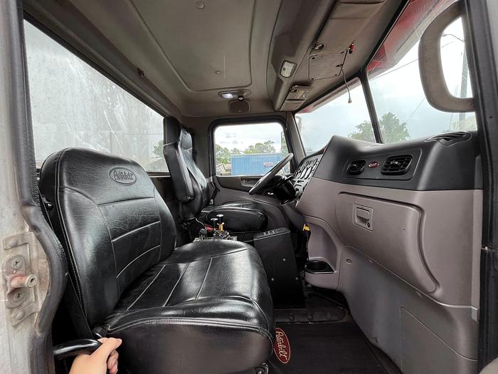 Used 2011 PETERBILT 365 Tri-Axle Dump Truck #5595