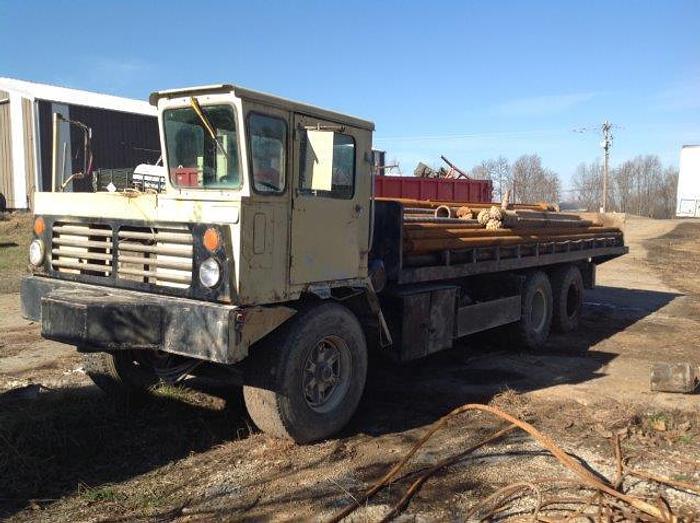 Used 1980 Ingersoll-Rand T4W LT Drill Rig