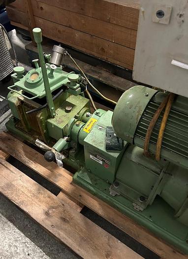 Used Laborkneter - Linden # M11623