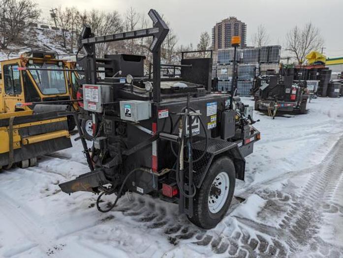 Used 2022 Marathon – 100 Gallon Capacity Mastic Trailer