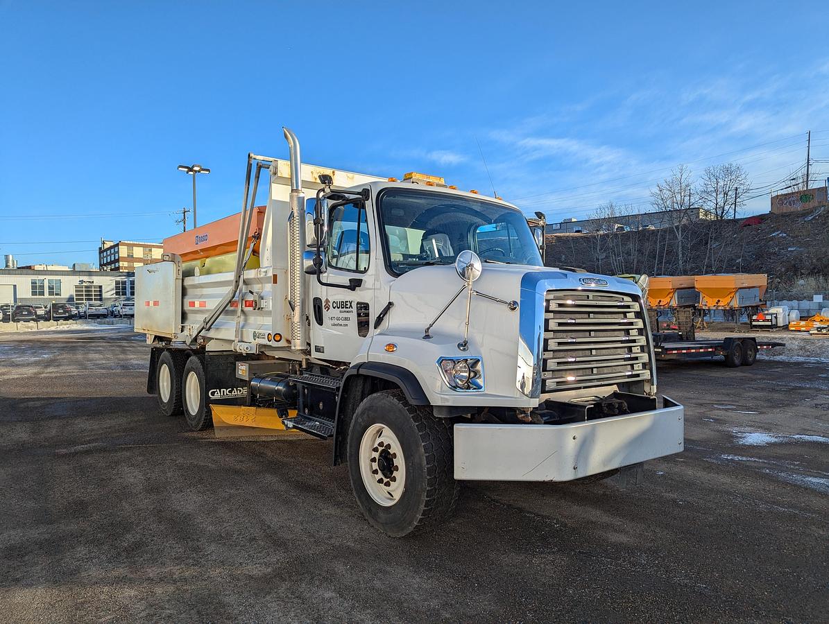 Used 2015 Freightliner Plow / Spreader Truck