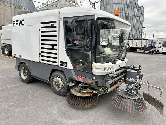 Used 2012 Ravo R5 Sweeper