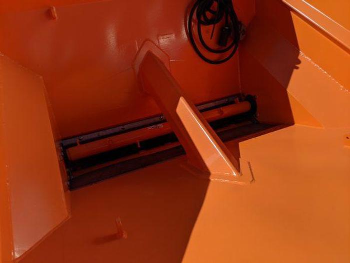 Used 2020 Rasco RAS1000 – Towed Spreader