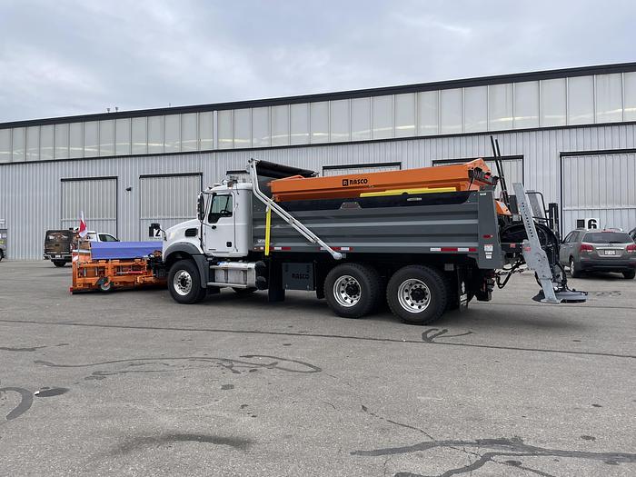 Precision Casting Spreaders