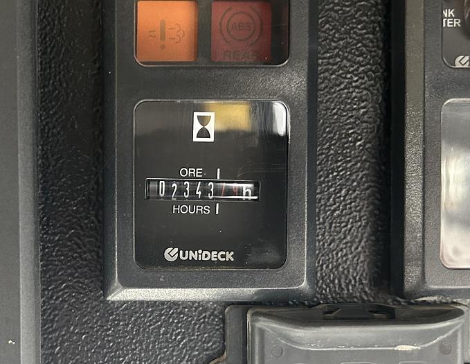 Used 2012 Ravo R5 Sweeper